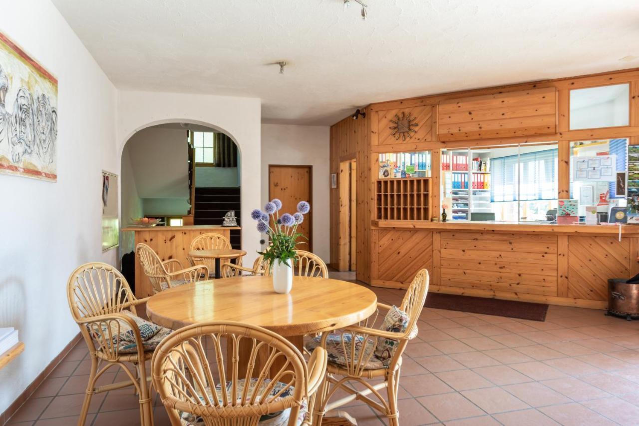 Hotel Gravas Lodge - Das Hotel Fuer Gaeste Mit Hund Vella 外观 照片