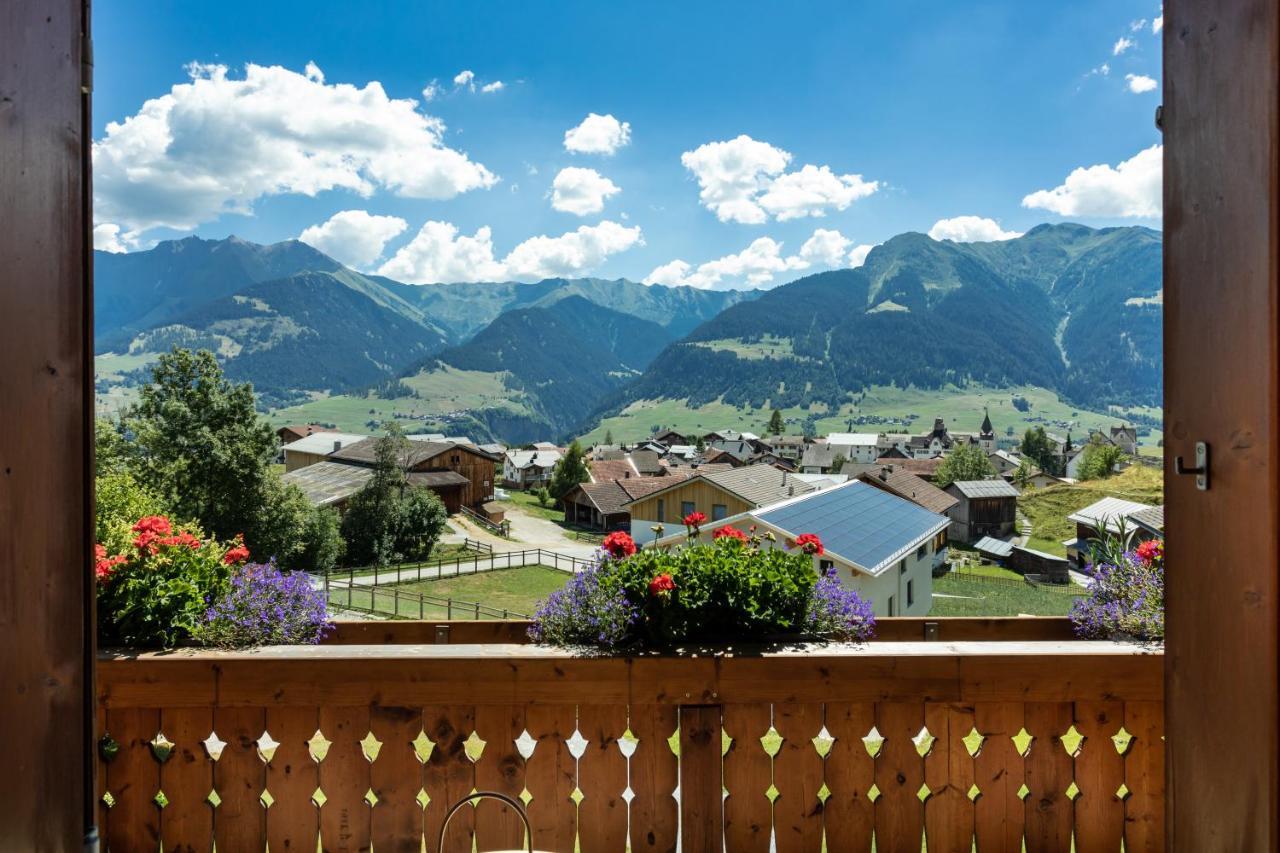 Hotel Gravas Lodge - Das Hotel Fuer Gaeste Mit Hund Vella 外观 照片
